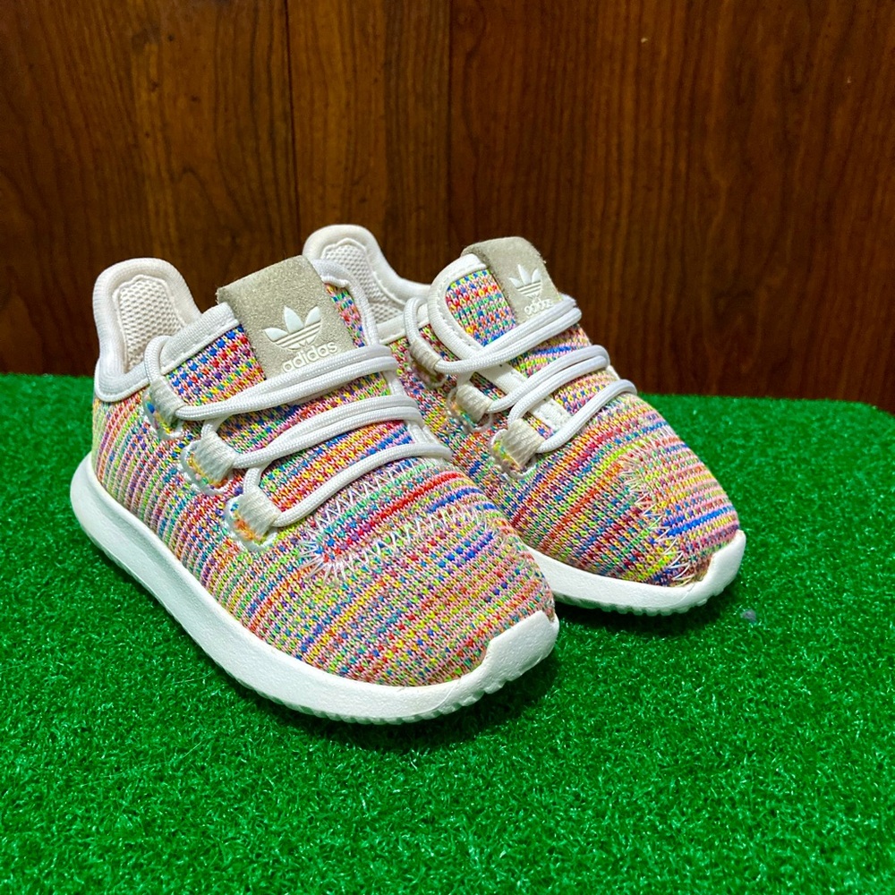 Adidas Tubular shadow sz 5k.